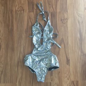 iHeartRaves One Piece